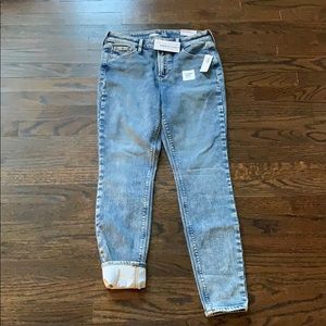 NWT Old Navy Rockstar Acid Wash Jeans
